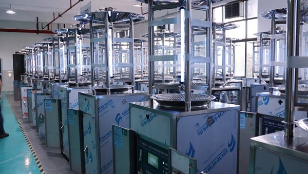 乐鱼生产基地掠影 乐鱼生产基地掠影