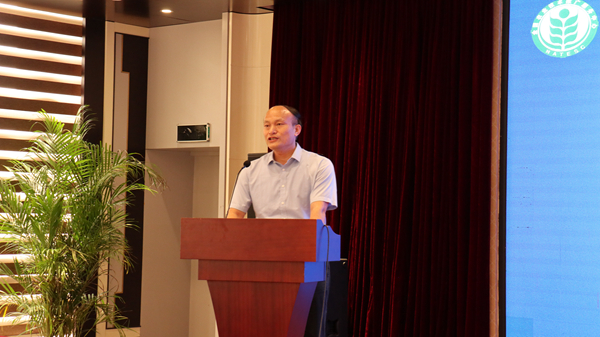 全国农技中心党委副书记、纪委书记 徐树仁 全国农技中心党委副书记、纪委书记 徐树仁