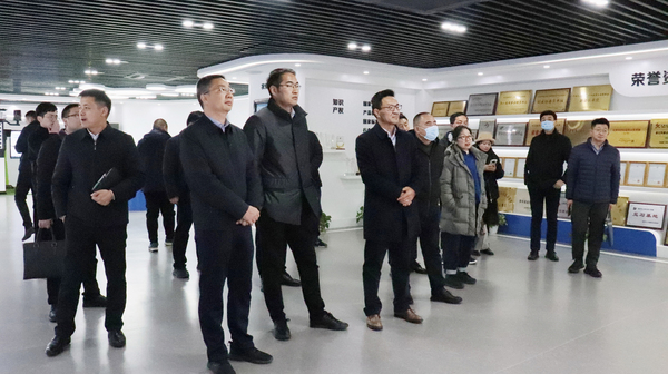 农业农村部信息中心与四川彭州、崇州市联合调研组赴乐鱼考察