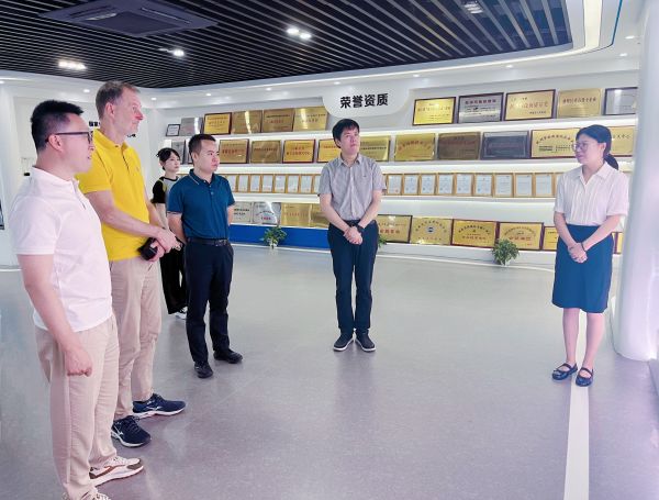 1721292678116157.jpg seo (1).jpg